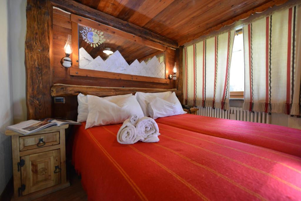 Affittacamere De Charme Jour Et Nuit Torgnon Zimmer foto