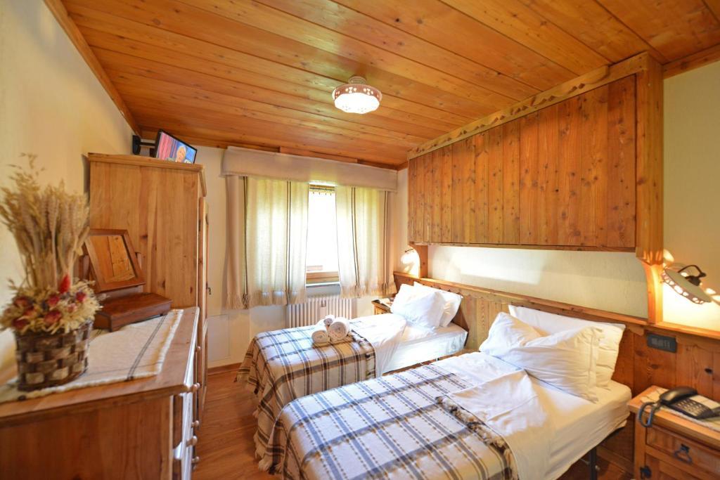 Affittacamere De Charme Jour Et Nuit Torgnon Zimmer foto